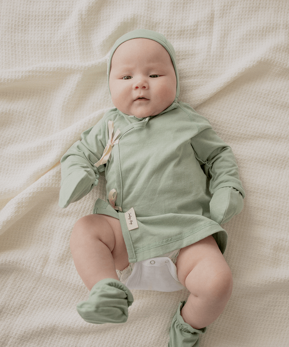 Infant Outfit Set in Oat Beige - Sunday Hug