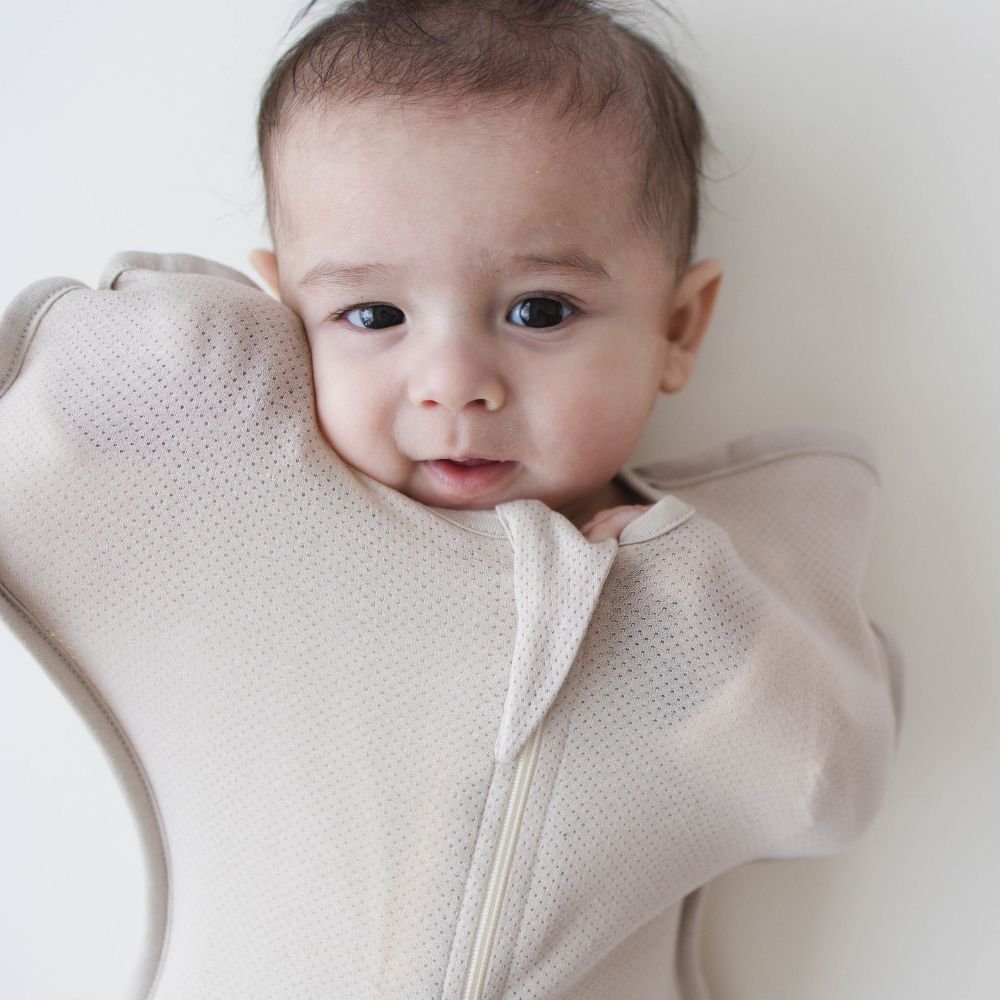 Swaddle (Mesh) in Oat Beige - Sunday Hug